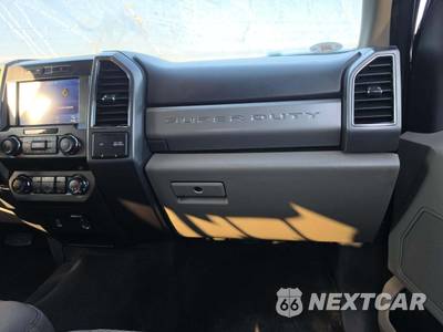 2022 Ford Super Duty F-250 XLT Crew Cab Long Bed - zdjęcie 19 z 32 - miniatura