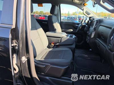 2022 Chevrolet Silverado 1500 Custom Crew Cab Short Bed 1CX - zdjęcie 18 z 30 - miniatura