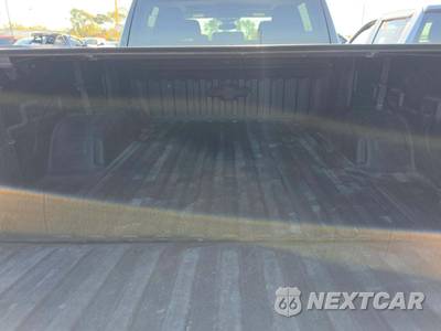 2022 Chevrolet Silverado 1500 Custom Crew Cab Short Bed 1CX - zdjęcie 14 z 30 - miniatura