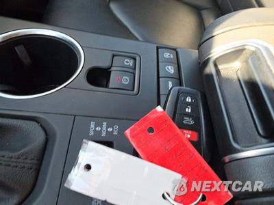 2021 Toyota Highlander XLE - zdjęcie 8 z 23 - miniatura