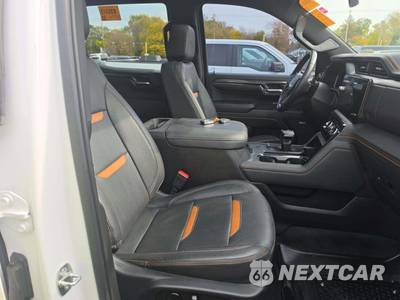 2023 GMC Sierra 1500 AT4 Crew Cab Short Bed - zdjęcie 18 z 26 - miniatura