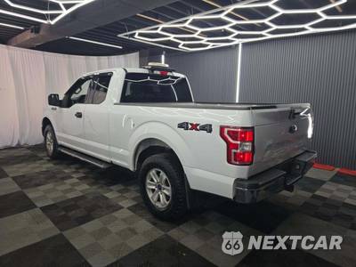 2018 Ford F-150 XLT Extended Cab Medium Bed w/Rear Doors - zdjęcie 2 z 23 - miniatura