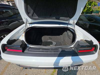 2017 Dodge Challenger R/T Scat Pack - zdjęcie 14 z 22 - miniatura