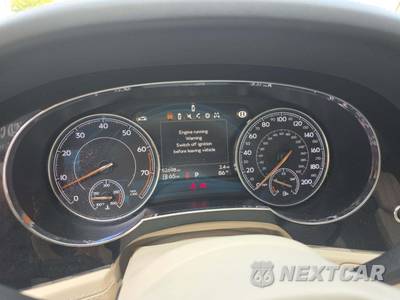 2017 Bentley Bentayga W12 - zdjęcie 9 z 22 - miniatura