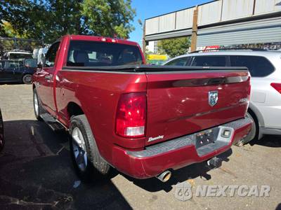 2014 Ram 1500 Express Regular Cab Medium Bed - zdjęcie 2 z 23 - miniatura