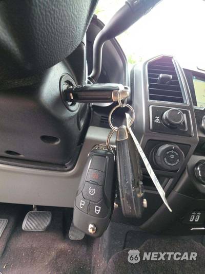 2017 Ford F-150 XLT Crew Cab Short Bed - zdjęcie 8 z 24 - miniatura