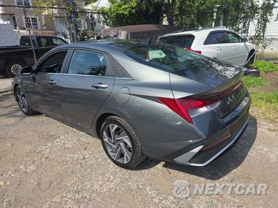 2025 Hyundai Elantra SEL Convenience - zdjęcie 2 z 22 - miniatura