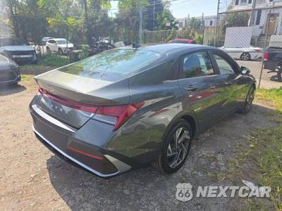 2025 Hyundai Elantra SEL Convenience - zdjęcie 3 z 22 - miniatura