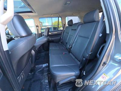 2014 Lexus GX 460 - zdjęcie 13 z 23 - miniatura