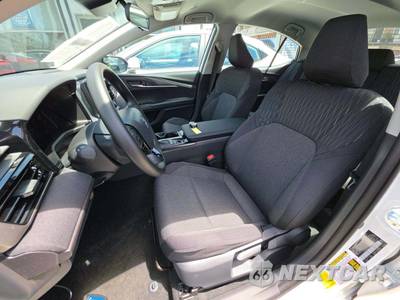 2026 Toyota Camry LE - zdjęcie 6 z 20 - miniatura