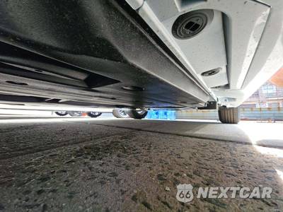 2026 Toyota Camry LE - zdjęcie 7 z 20 - miniatura