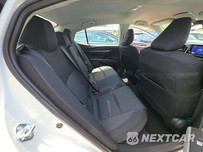 2026 Toyota Camry LE - zdjęcie 16 z 20 - miniatura