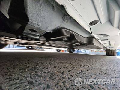 2026 Toyota Camry SE - zdjęcie 7 z 20 - miniatura