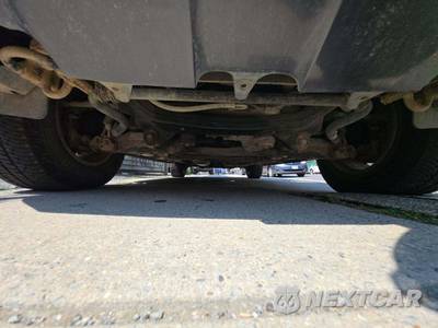 2014 Toyota Sequoia SR5 - zdjęcie 21 z 25 - miniatura
