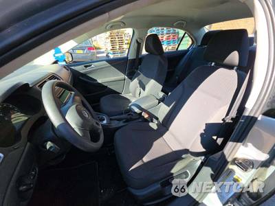 2014 Volkswagen Jetta S Sedan - zdjęcie 6 z 25 - miniatura