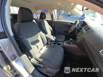 2014 Volkswagen Jetta S Sedan - zdjęcie 18 z 25 - miniatura
