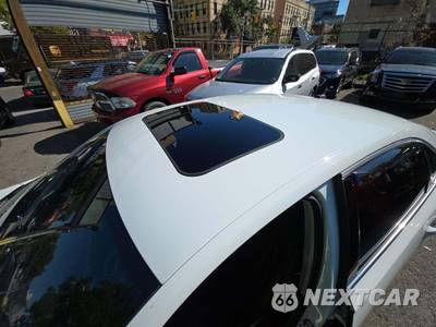 2022 Volkswagen Passat 2.0T Limited Edition - zdjęcie 12 z 24 - miniatura