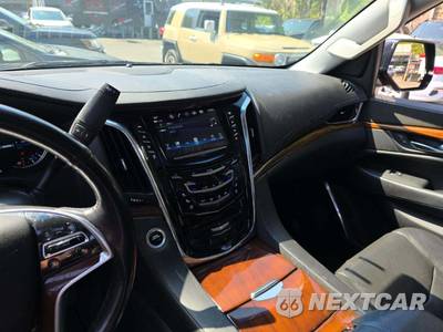2018 Cadillac Escalade Premium Luxury 1SC - zdjęcie 10 z 25 - miniatura