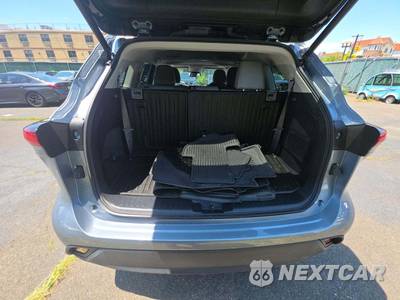 2023 Toyota Highlander XLE - zdjęcie 15 z 26 - miniatura
