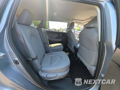 2023 Toyota Highlander XLE - zdjęcie 17 z 26 - miniatura