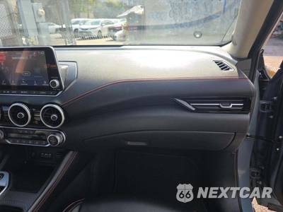 2025 Nissan Sentra SR - zdjęcie 19 z 23 - miniatura