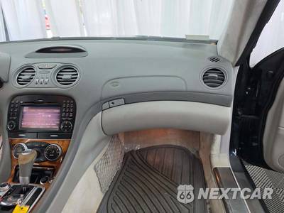 2009 Mercedes-Benz SL 63 AMG Convertible - zdjęcie 19 z 21 - miniatura