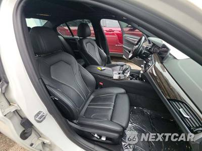 2018 BMW 5 Series Sedan iPerformance - zdjęcie 18 z 24 - miniatura