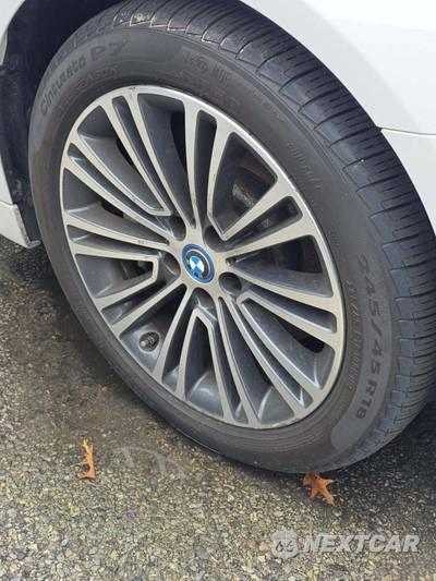 2018 BMW 5 Series Sedan iPerformance - zdjęcie 23 z 24 - miniatura
