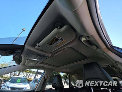 2021 Toyota RAV4 XLE Premium - zdjęcie 11 z 24 - miniatura