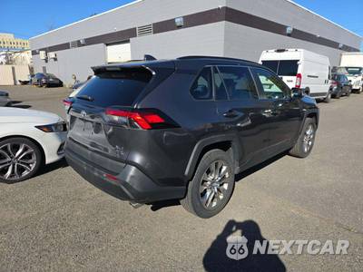 2021 Toyota RAV4 XLE Premium - zdjęcie 3 z 24 - miniatura