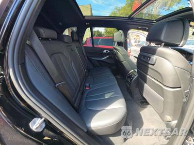 2021 BMW X5 Sports Activity Vehicle M50i - zdjęcie 16 z 24 - miniatura