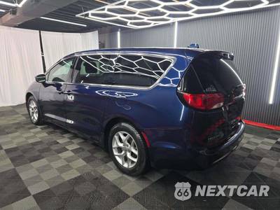2018 Chrysler Pacifica Touring Plus 121.6" WB - zdjęcie 2 z 25 - miniatura