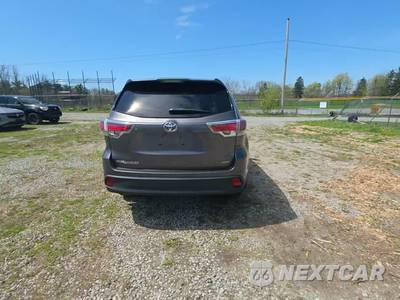 2016 Toyota Highlander LE - zdjęcie 4 z 28 - miniatura