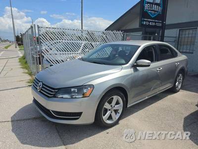 2014 Volkswagen Passat 1.8T SE