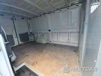 2016 Mercedes-Benz Sprinter 2500 Cargo Van Standard Roof 144.3" WB - zdjęcie 15 z 19 - miniatura