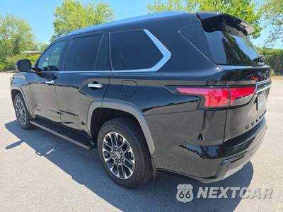 2024 Toyota Sequoia Limited - zdjęcie 2 z 21 - miniatura