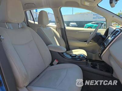 2011 Nissan LEAF SL-e - zdjęcie 19 z 29 - miniatura