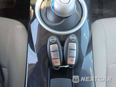 2011 Nissan LEAF SL-e - zdjęcie 8 z 29 - miniatura