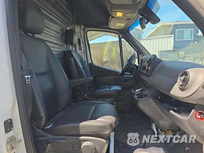 2019 Mercedes-Benz Sprinter 2500 Cargo Van High Roof 170.0" WB - zdjęcie 18 z 31 - miniatura