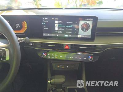 2025 Kia K5 LXS - zdjęcie 7 z 19 - miniatura