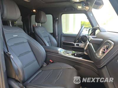2025 Mercedes-Benz AMG G 63 4MATIC - zdjęcie 18 z 21 - miniatura