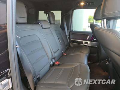 2025 Mercedes-Benz AMG G 63 4MATIC - zdjęcie 16 z 21 - miniatura