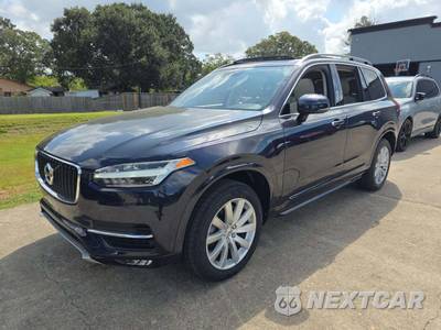 2017 Volvo XC90 T6 Momentum 7-Passenger