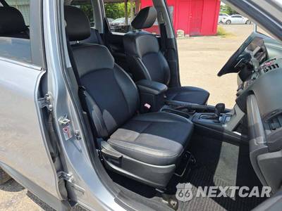 2015 Subaru Forester 2.0XT Premium - zdjęcie 18 z 29 - miniatura