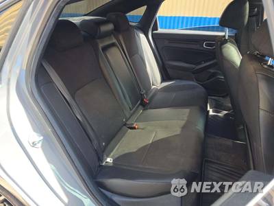 2026 Honda Civic Sedan Hybrid Sport Touring - zdjęcie 16 z 23 - miniatura