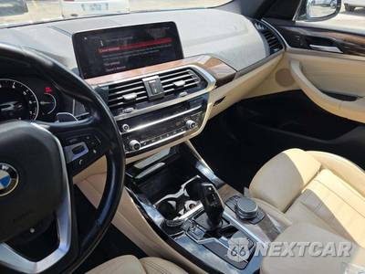 2019 BMW X3 Sports Activity Vehicle sDrive30i - zdjęcie 10 z 24 - miniatura