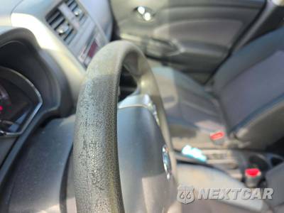 2016 Nissan Versa SV - zdjęcie 21 z 28 - miniatura