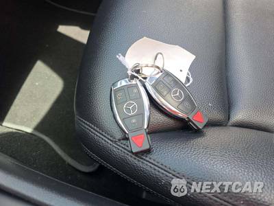 2015 Mercedes-Benz CLA 250 - zdjęcie 8 z 30 - miniatura