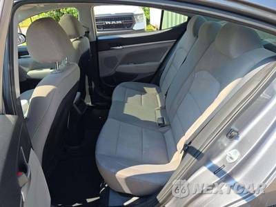 2019 Hyundai Elantra Value Edition Sedan - zdjęcie 13 z 24 - miniatura