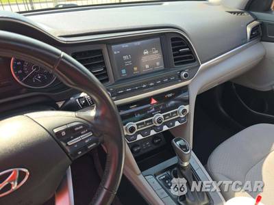 2019 Hyundai Elantra Value Edition Sedan - zdjęcie 10 z 24 - miniatura